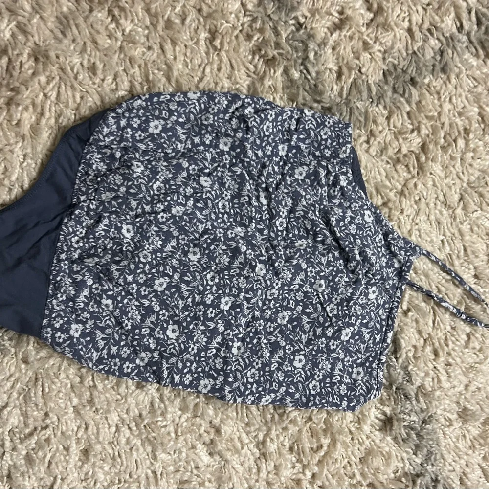 Abercrombie & Fitch One Shoulder Floral Bodysuit - Picture 2 of 3